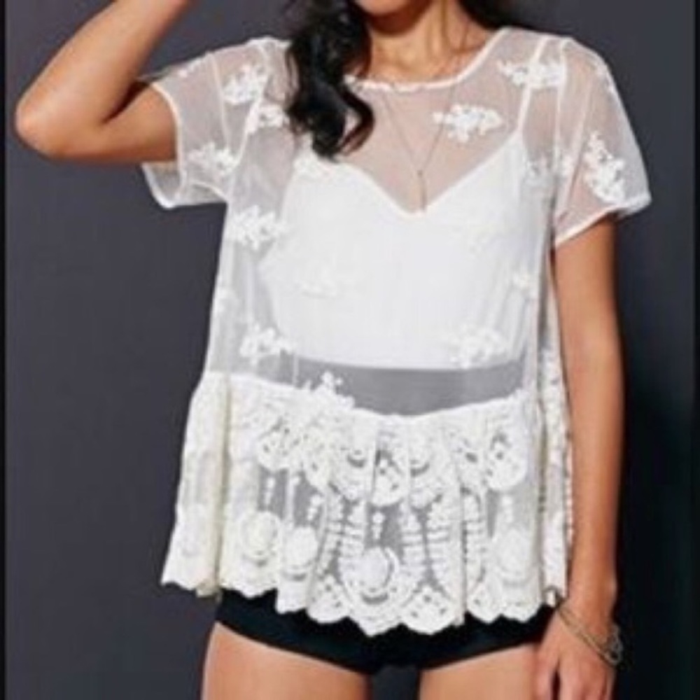 Kimchi Blue Cream Sheer Lace Peplum Top
